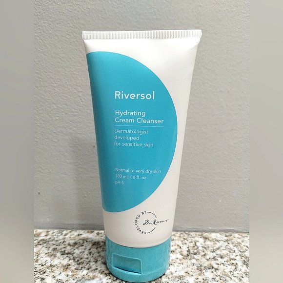 Riversol Other - Riversol Hydrating Cleanser